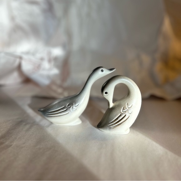 Ceramic Grey Geese marked USA (Attributed to) Roselane - Picture 7 of 7